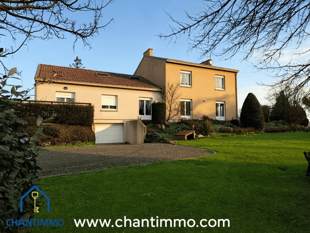Belle maison de caractère avec locatif