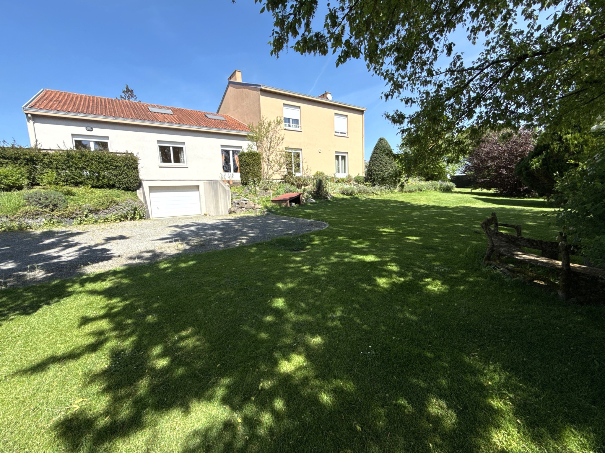 Belle maison de caractère avec locatif