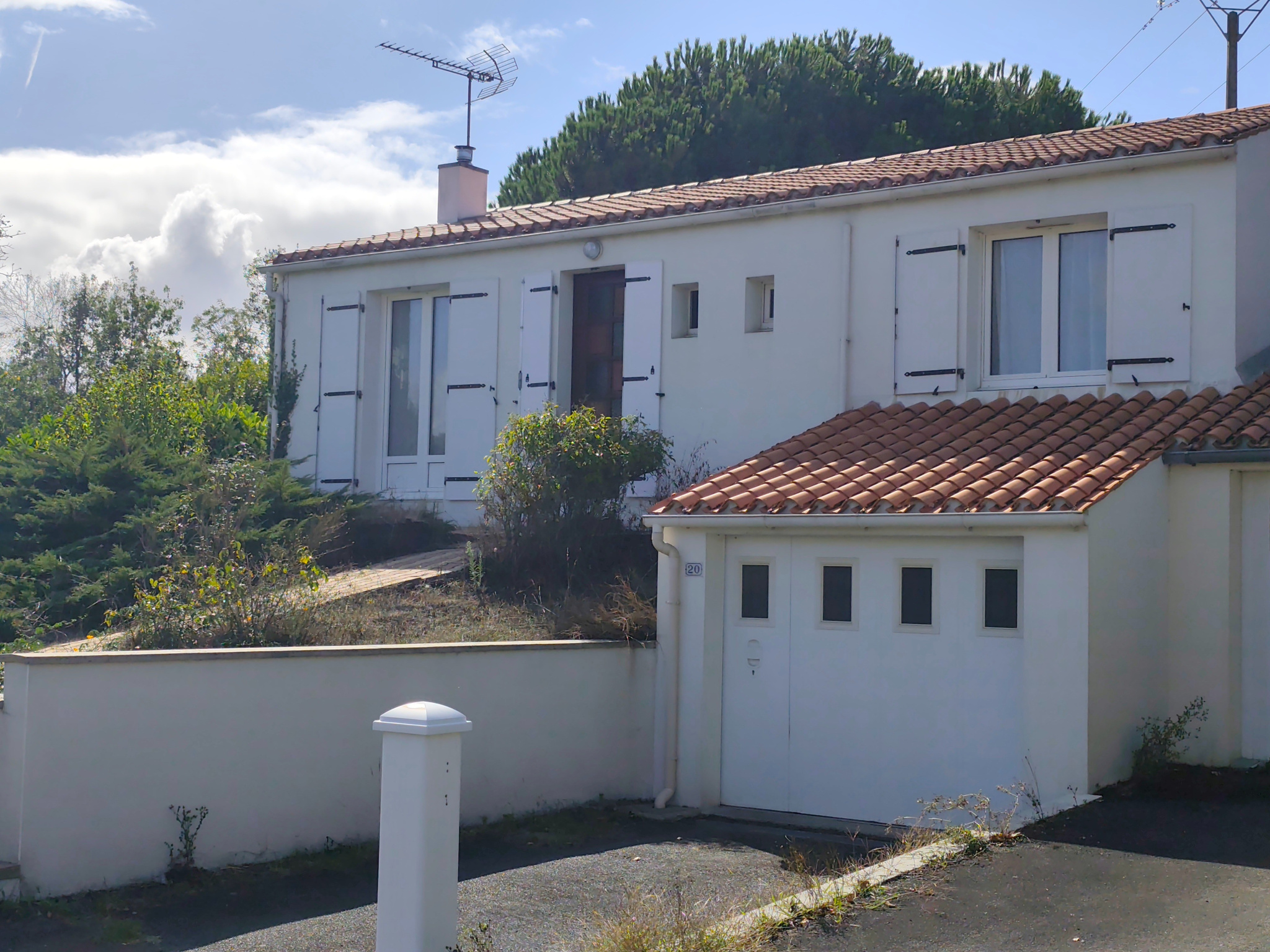 Pavillon sur sous-sol avec accès plain-pied