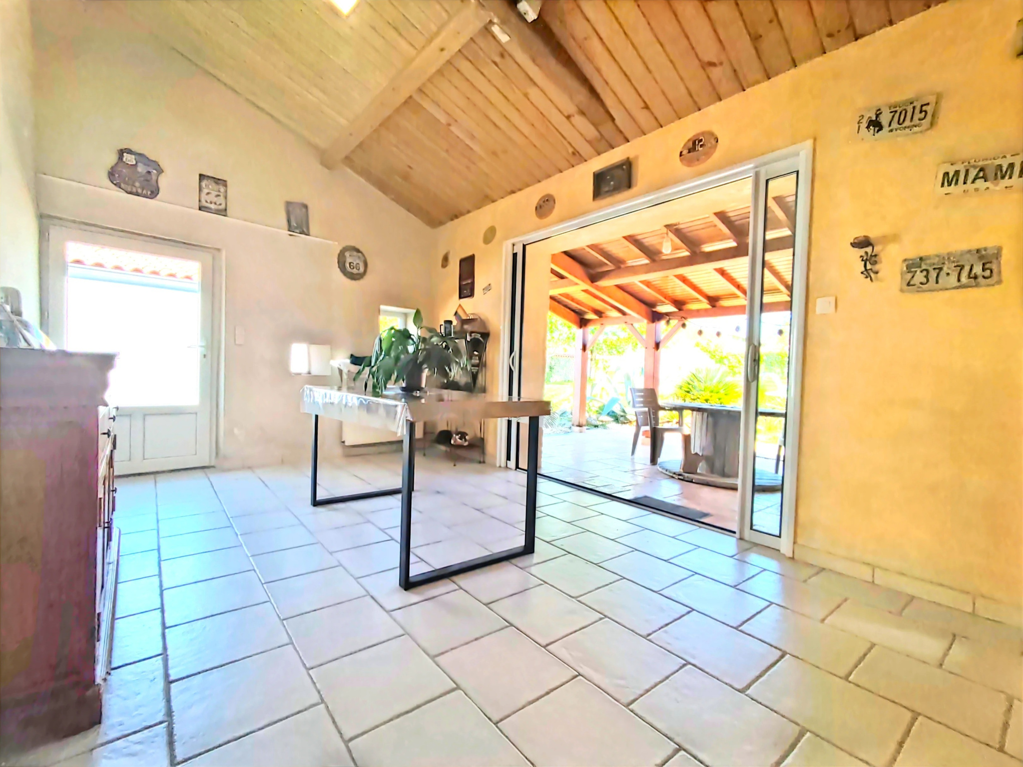 Maison en pierres pleine de charme, proche commodités
