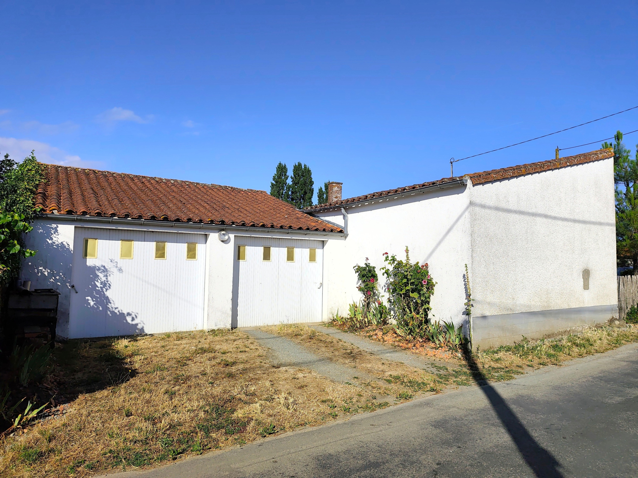 Maison en pierres de 95 m2 avec garage