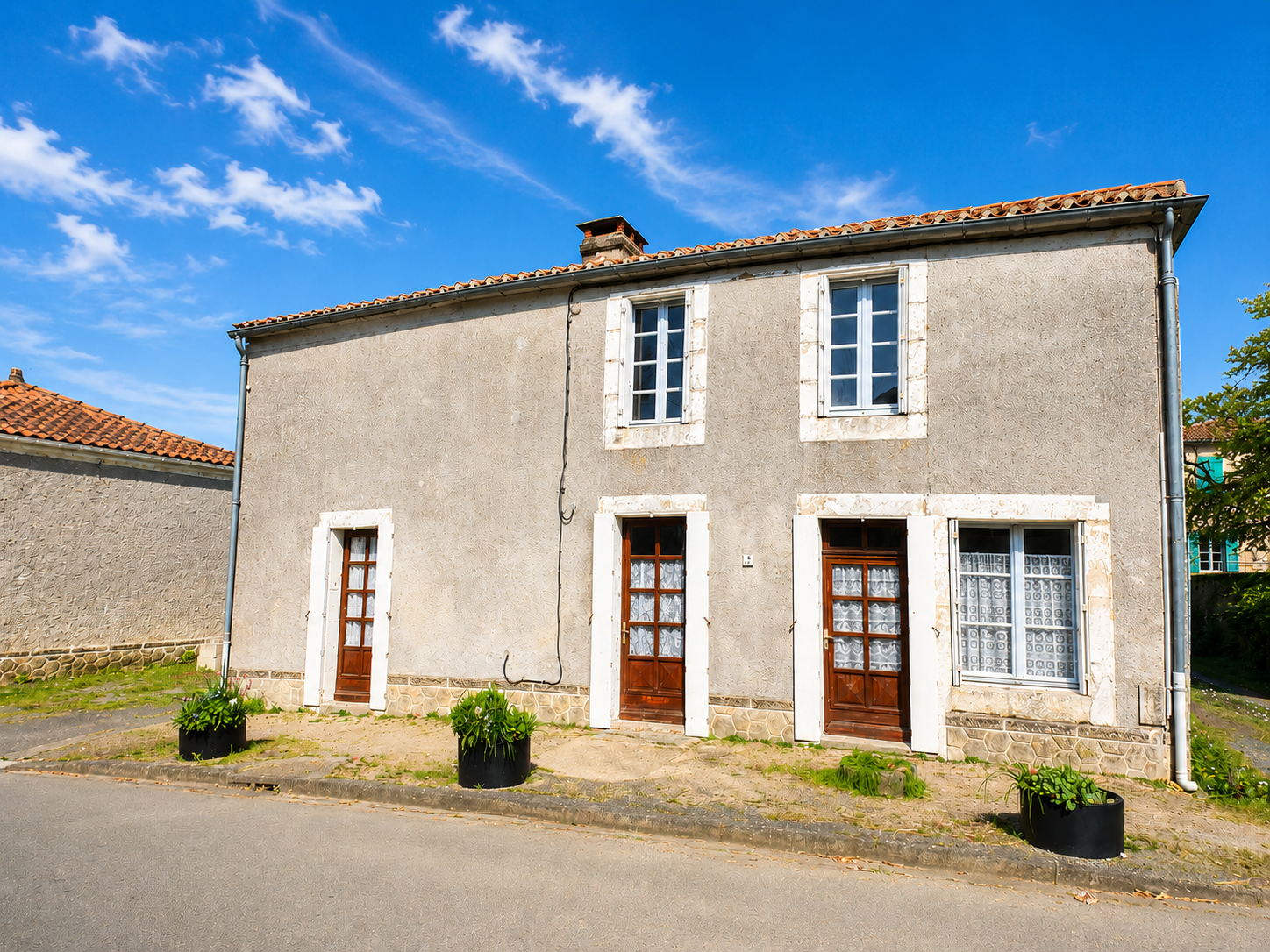 Maison en pierres à finir de rénover