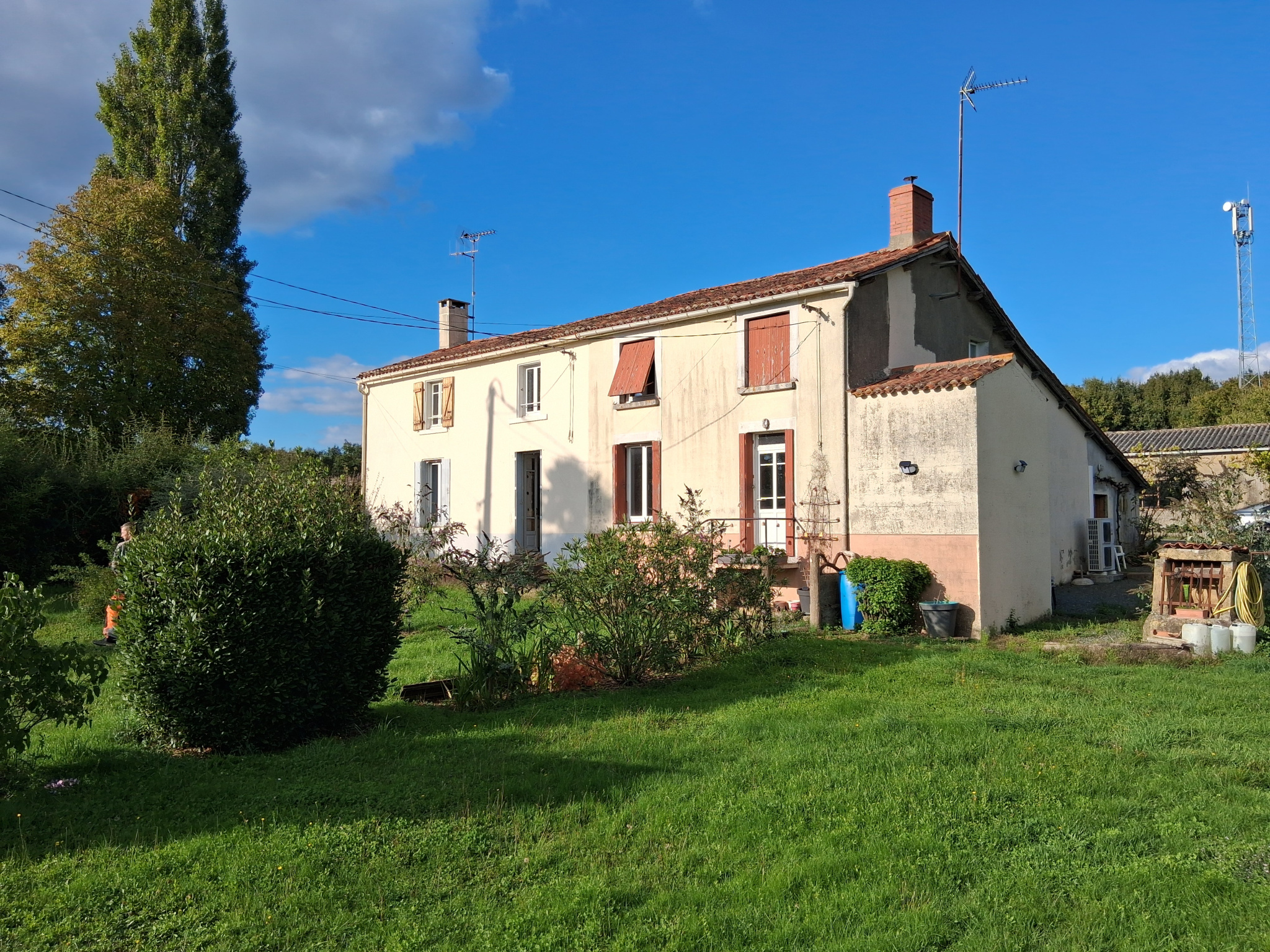 Beau potentiel pour cette maison ancienne
