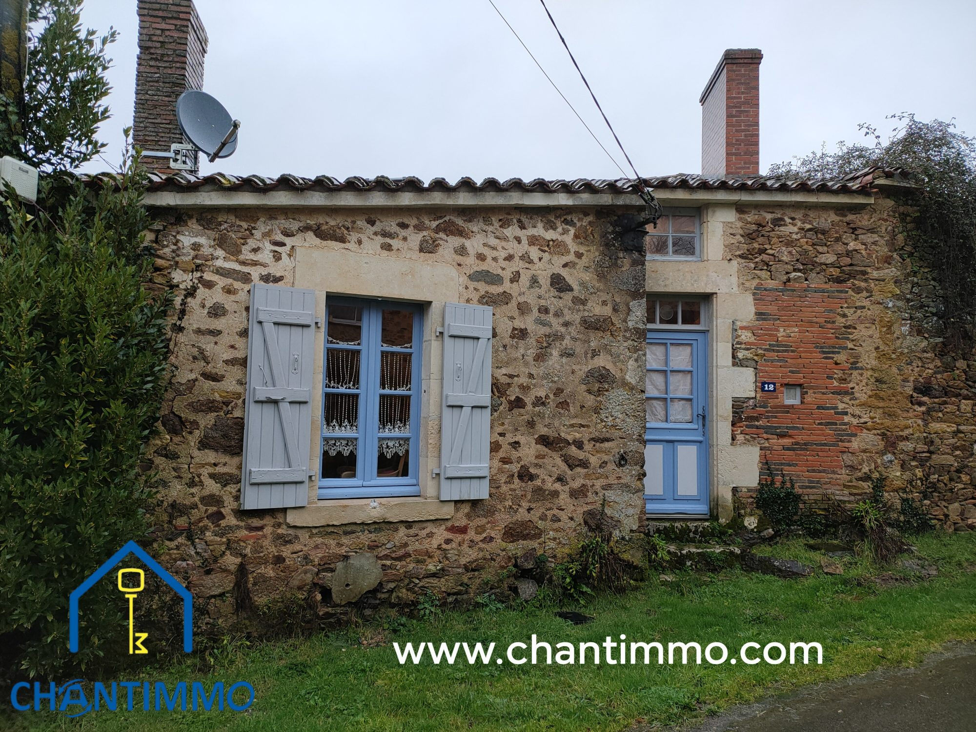 Charmante maison en pierres à louer