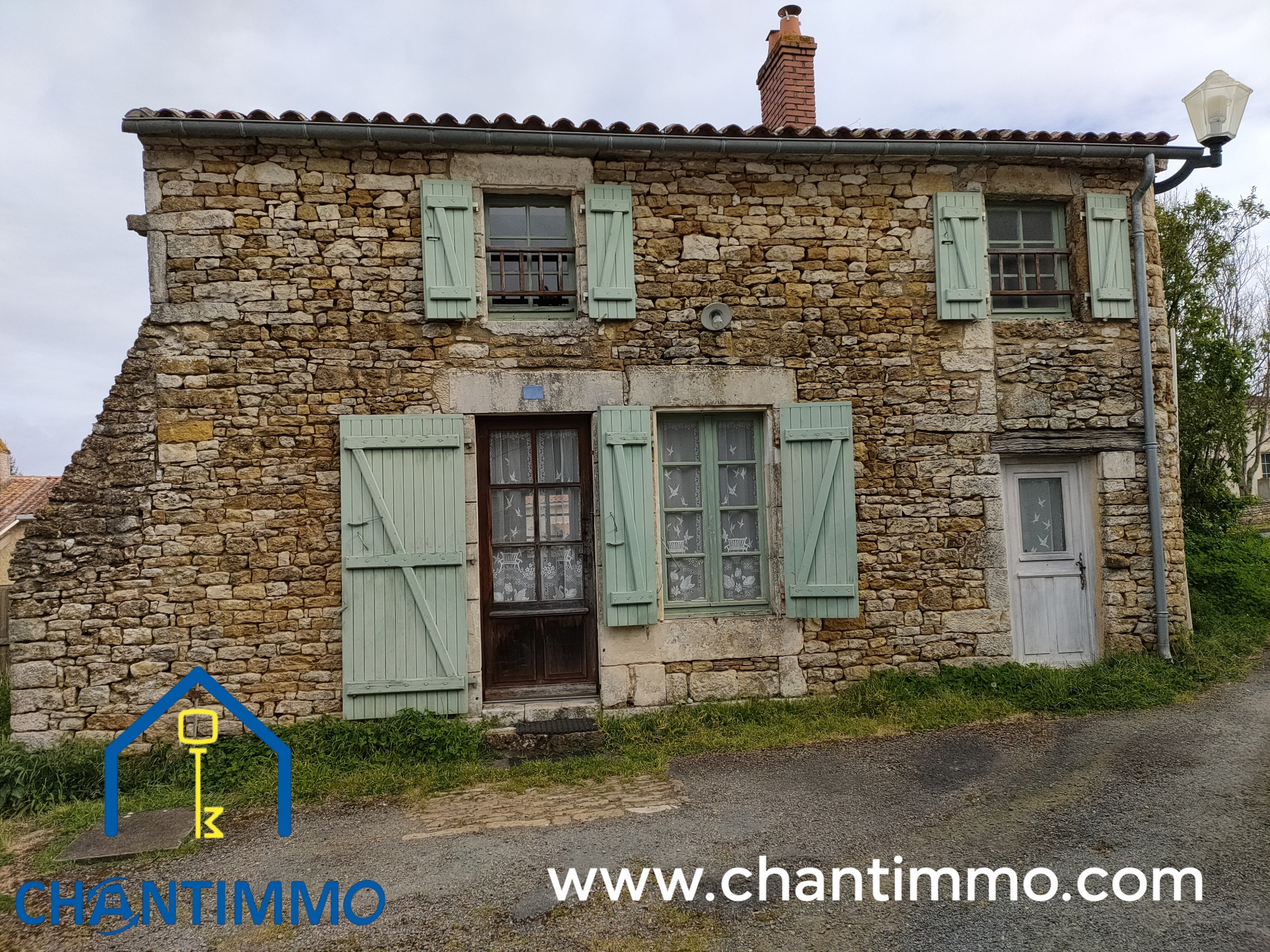 Maison en pierres à louer