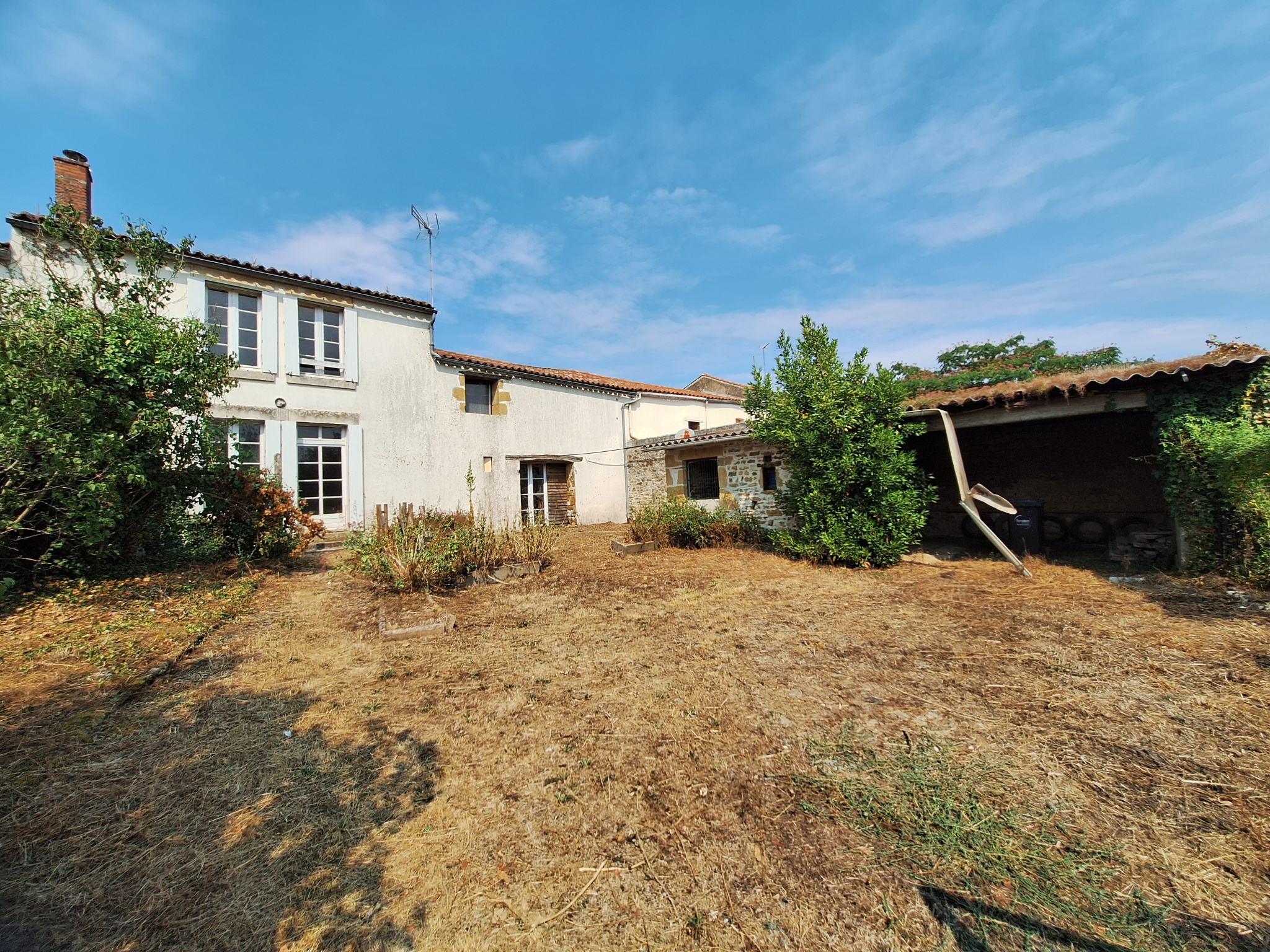 Maison à fort potentiel entièrement à rénover