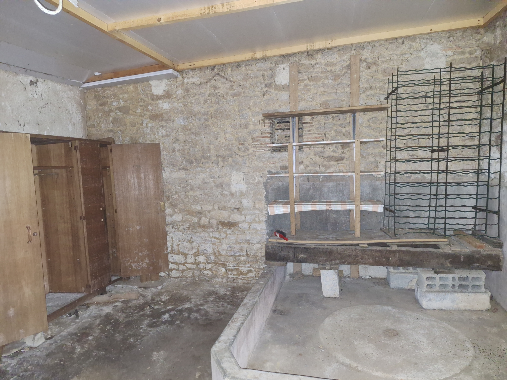 Maison à fort potentiel entièrement à rénover