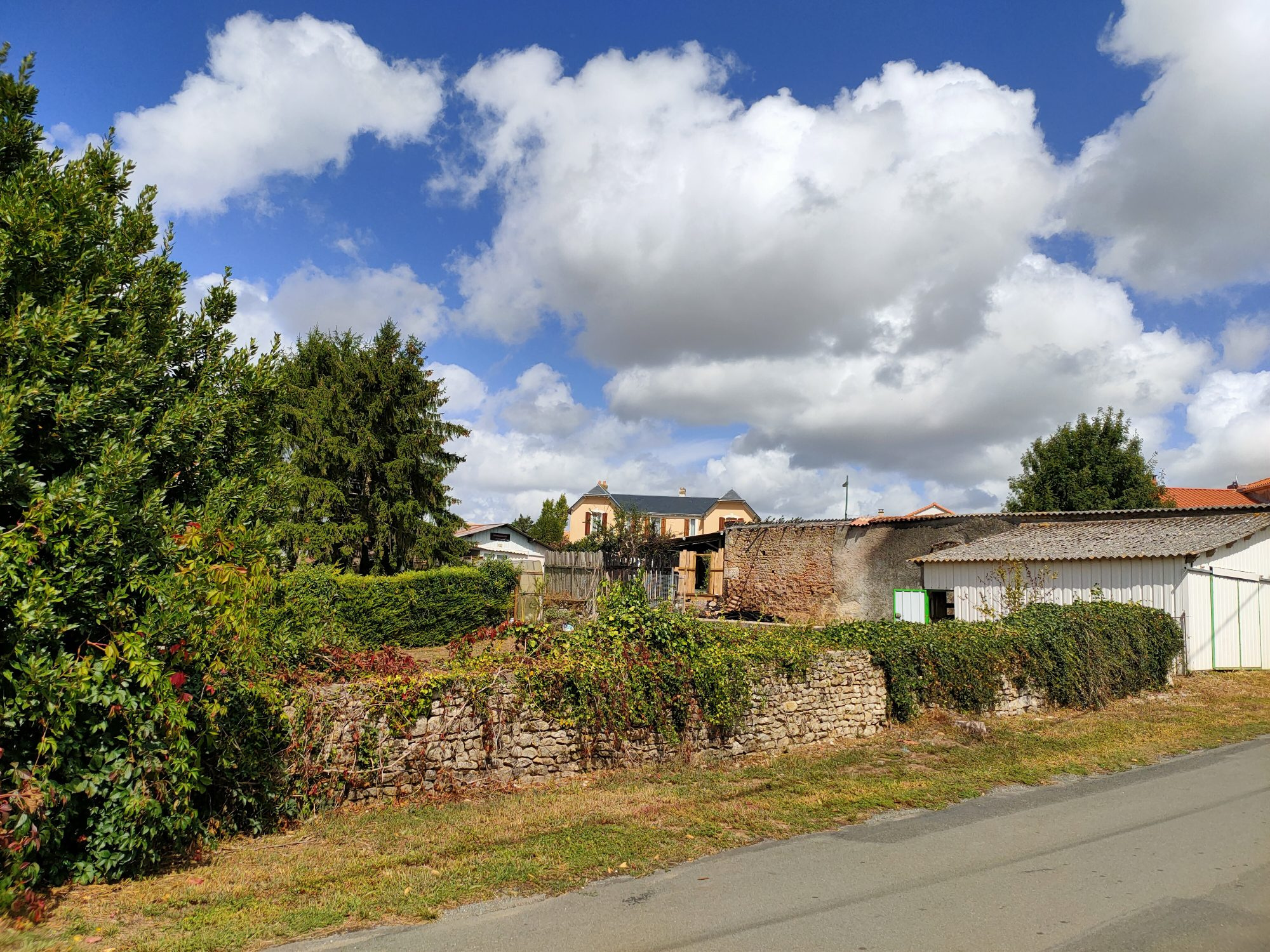 Sainte Hermine, terrain à bâtir